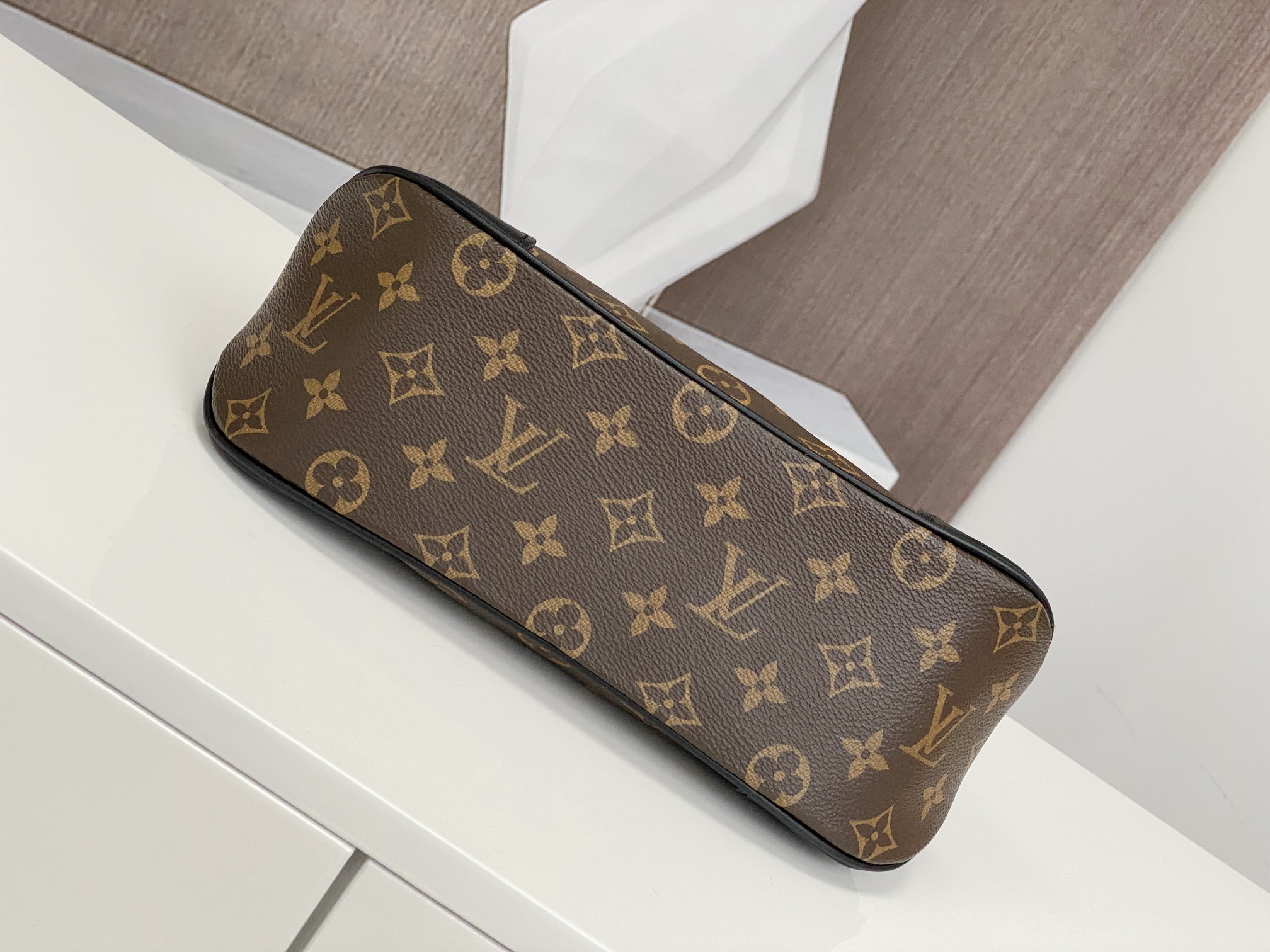 Replica Louis Vuitton Boulogne M45832