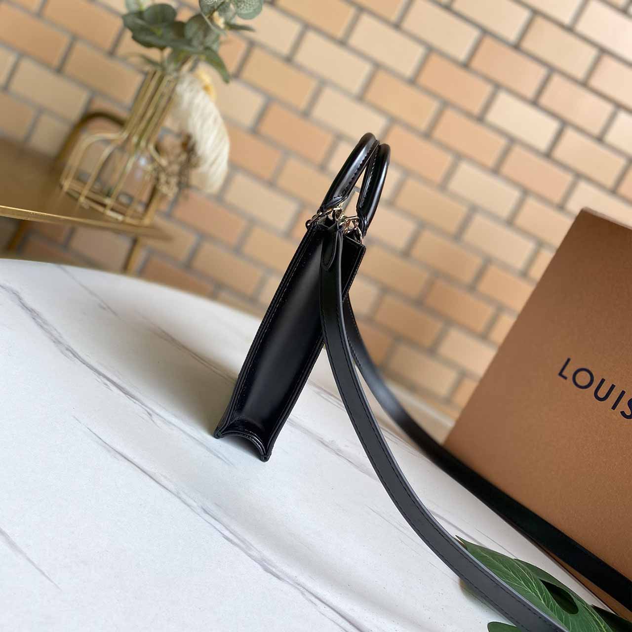 Replica Louis Vuitton Petit Sac Plat M69441 Black/White/Pink