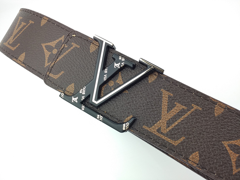Replica Louis Vuitton Belt L172-75 38Mm Silver