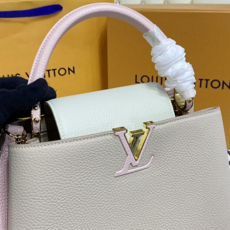 Replica Louis Vuitton Taurillon Leather Capucines Mm M57224