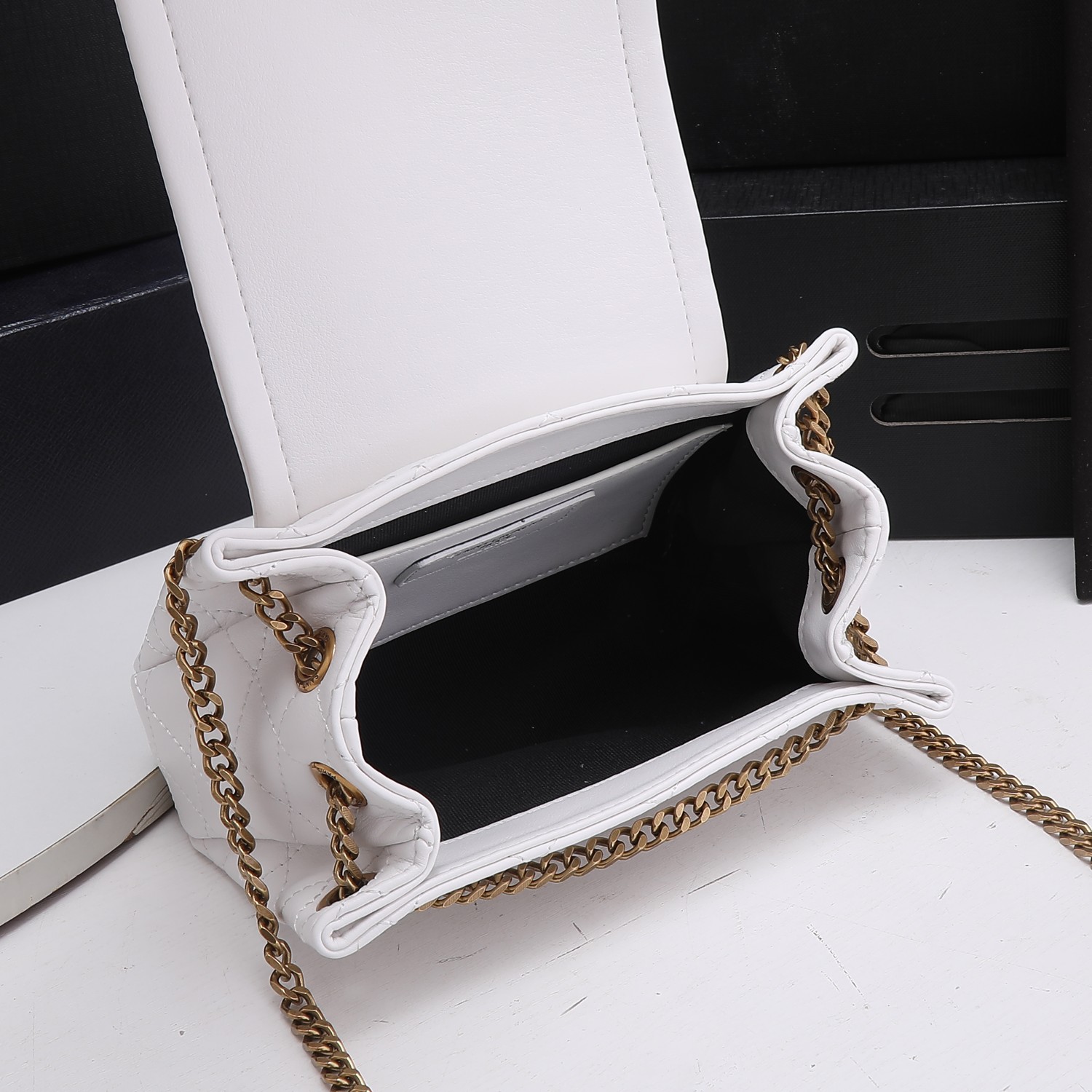 Replica Ysl Mini Nolita Bag In Lambskin- Black/White