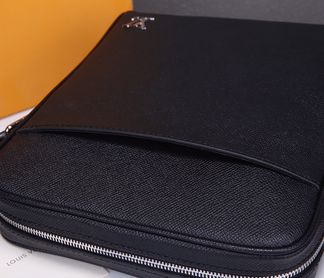 Replica Louis Vuitton Alex Messenger Bb M30265