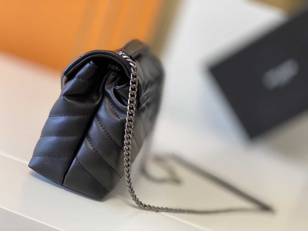 Replica Ysl Loulou Small Bag In Matelasse  Y  Leather- Black/Beige/Red