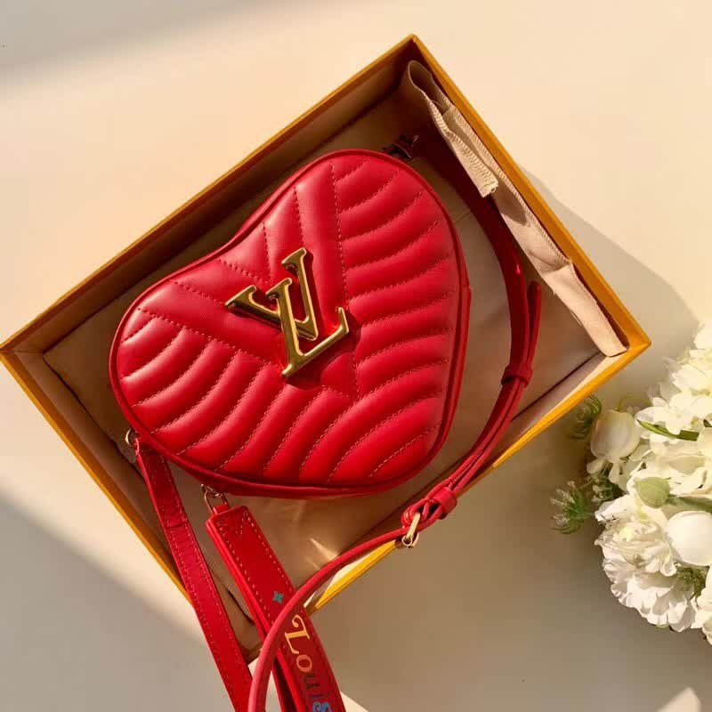 Replica Louis Vuitton Aaa-New Wave Heart Bag