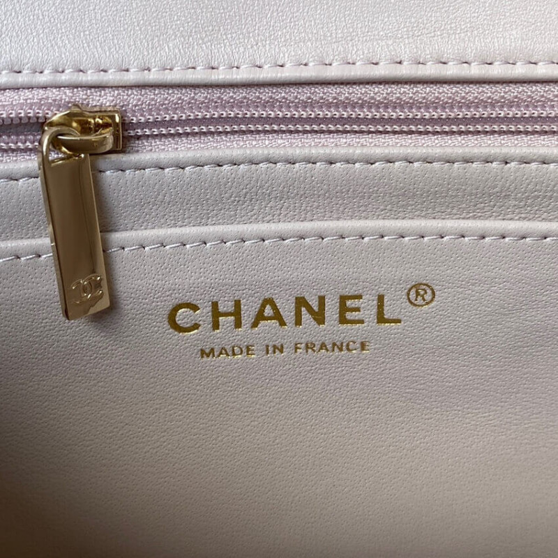 Replica Chanel Mini Flap Bag With Top Handle As2431 In Iridescent Lambskin