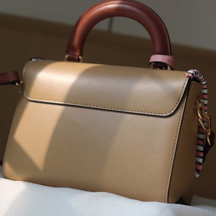 Replica Louis Vuitton Twist Mm Handbag Black/Pink/Brown