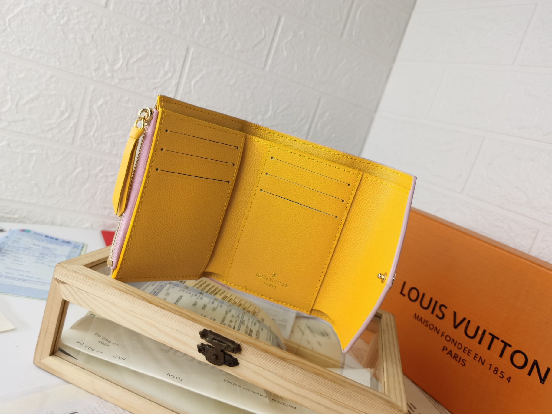 Replica Louis Vuitton Aaa-Victorine Wallet M81285