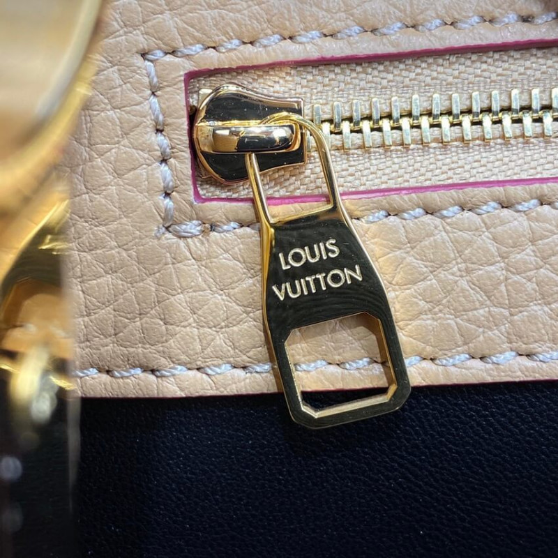 Replica Louis Vuitton Capucines Mm M58608 Black/Arizona Beige
