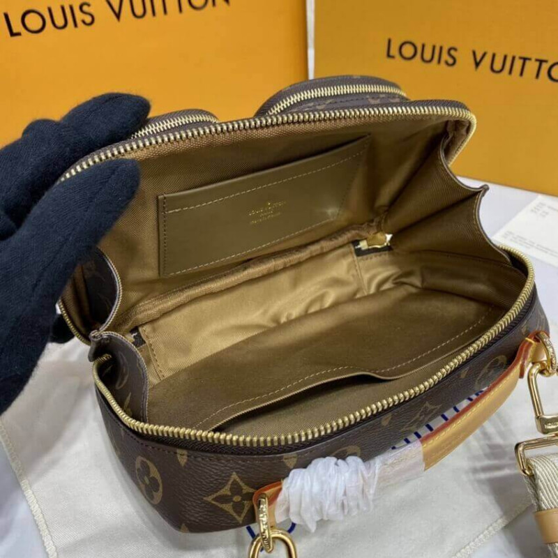 Replica Louis Vuitton Utility Crossbody M80446