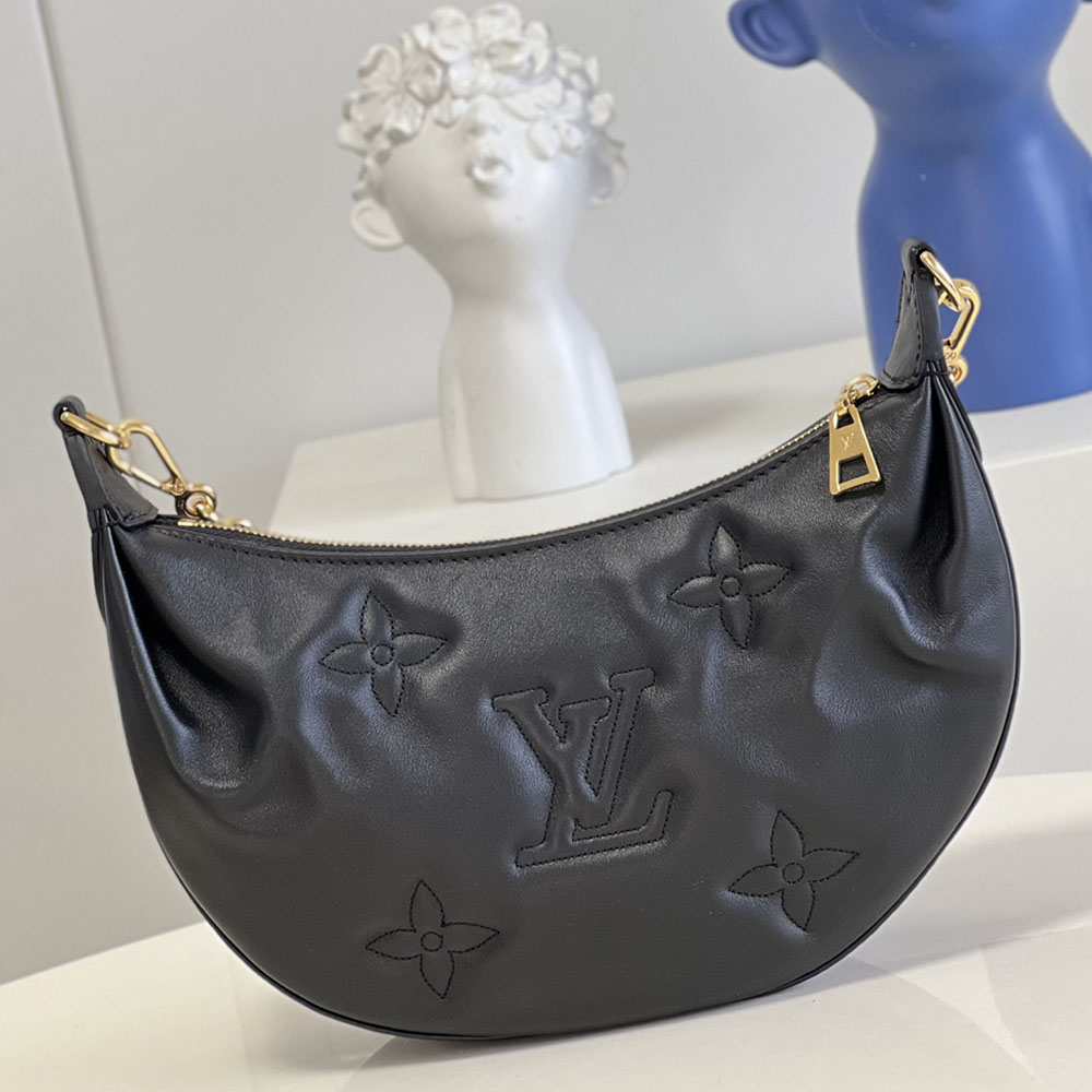 Replica Louis Vuitton Aaa- Over The Moon