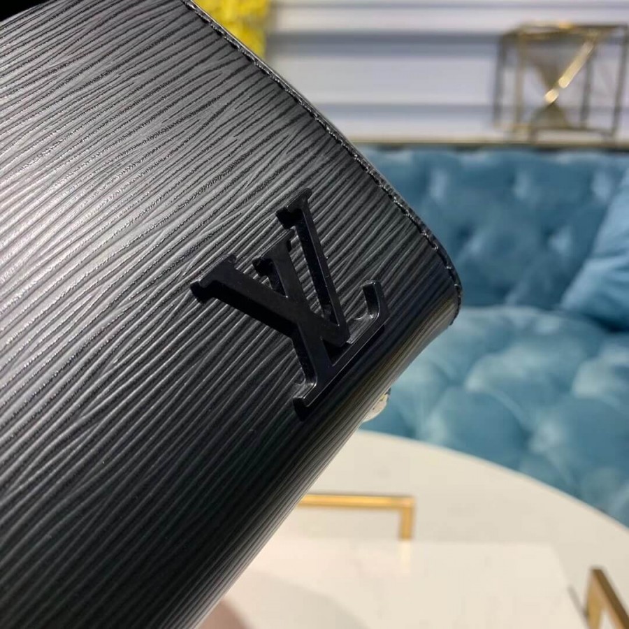 Replica Louis Vuitton Epi Leather Cluny Bb M55215