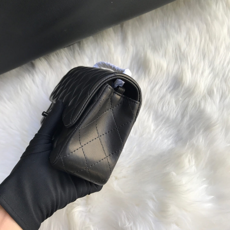 Replica Chanel Lambskin 20Cm Classic Flap Bag 1116 Black