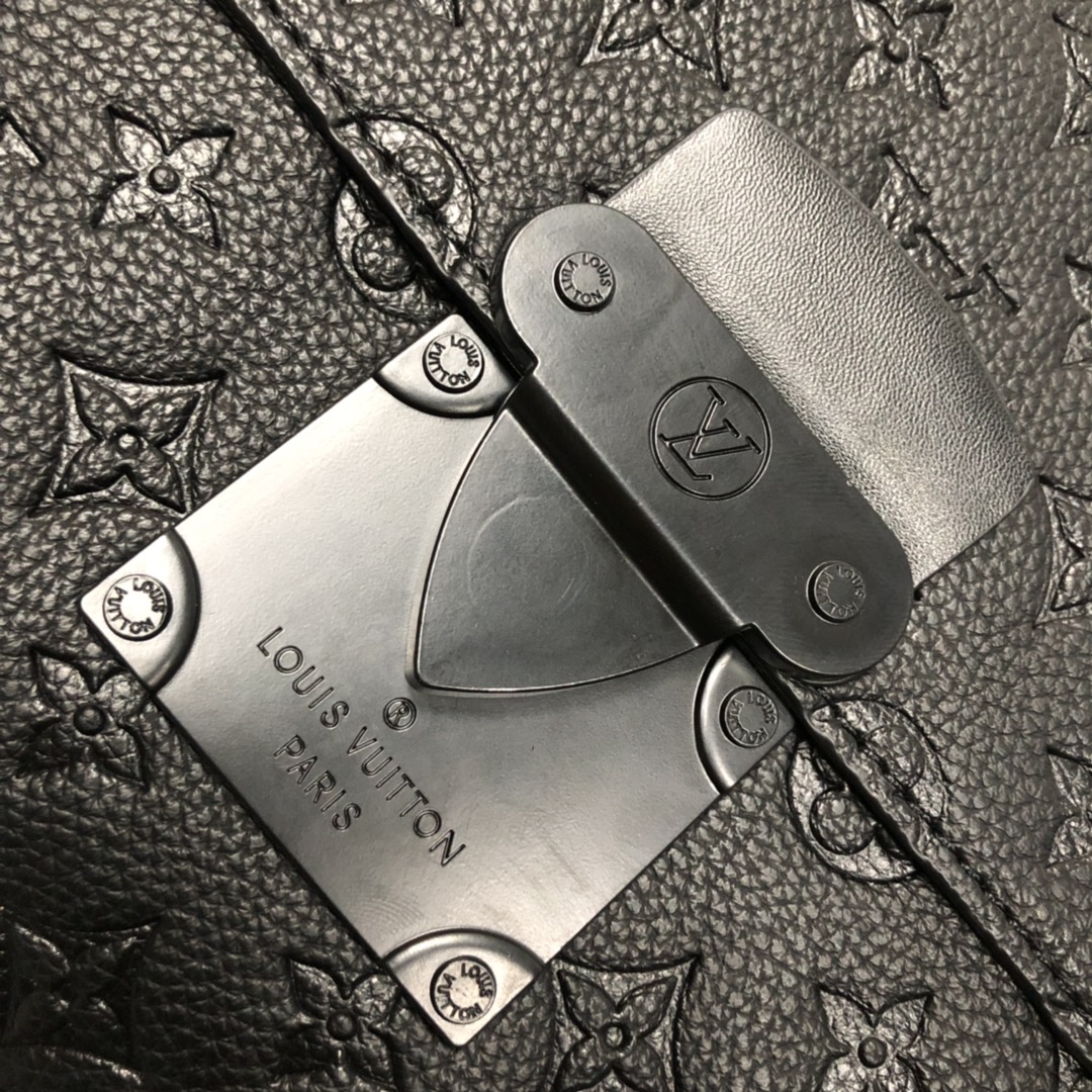 Replica Louis Vuitton S Lock A4 Pouch M80560