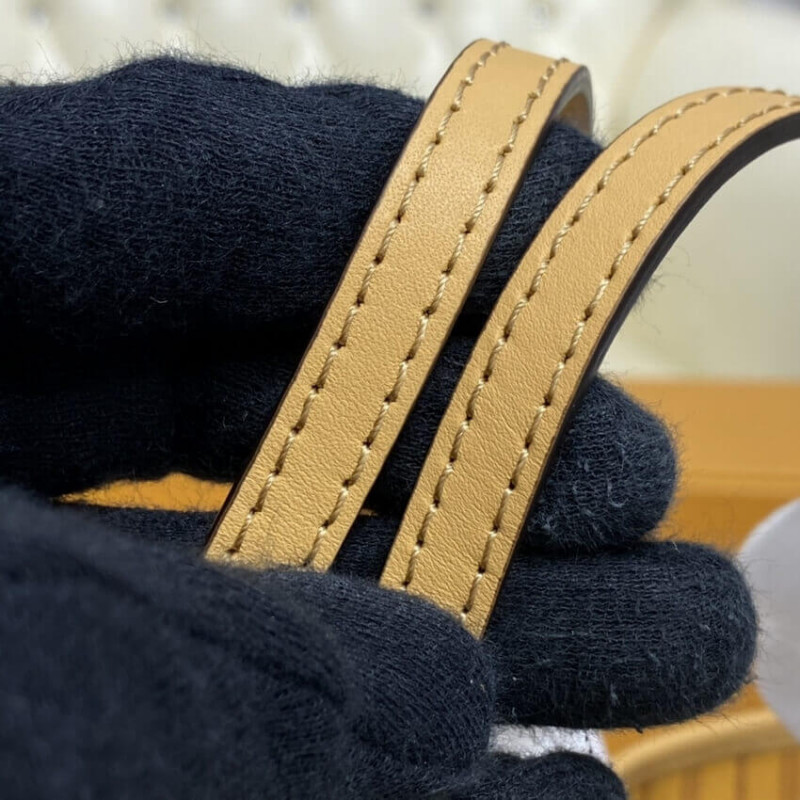 Replica Louis Vuitton Damier Azur Neverfull Mm N50047