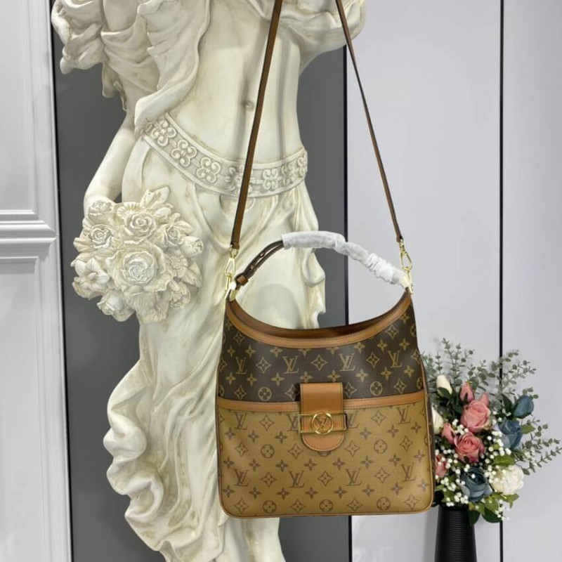 Replica Louis Vuitton Hobo Dauphine Mm M45195