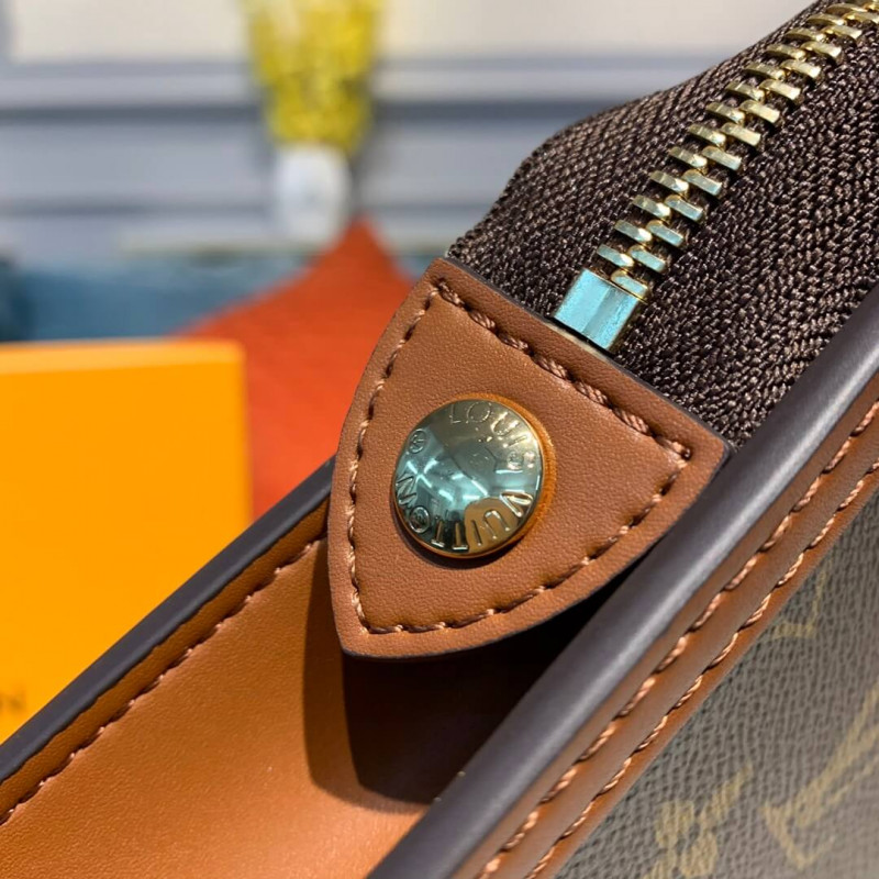 Replica Louis Vuitton Monogram Canvas Dauphine Clutch M44178