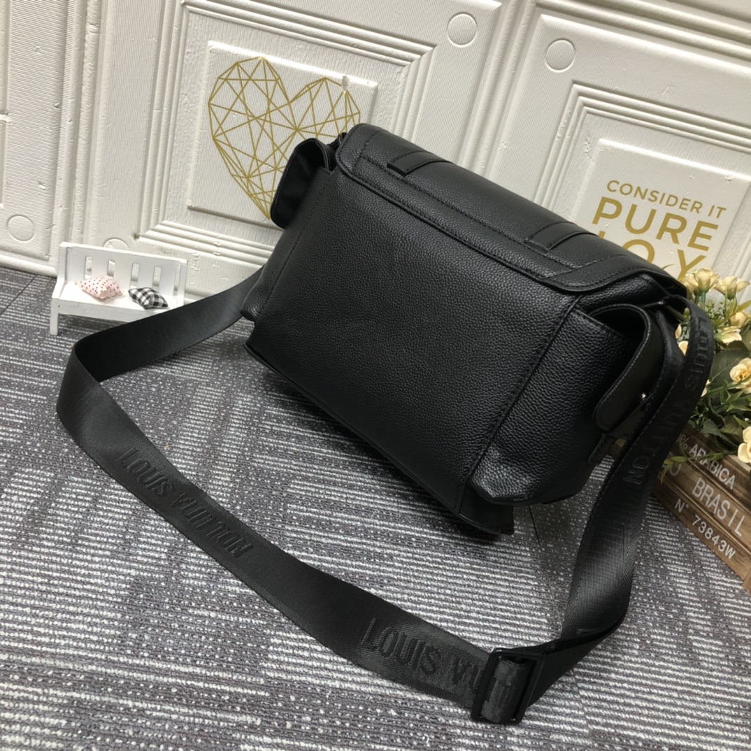 Replica Louis Vuitton Christopher Messenger Backpack