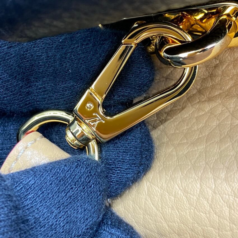 Replica Louis Vuitton Capucines Mm M58608 Black/Arizona Beige