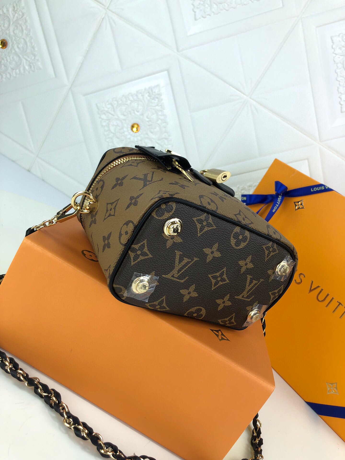 Replica Louis Vuitton Vanity Pm M45165