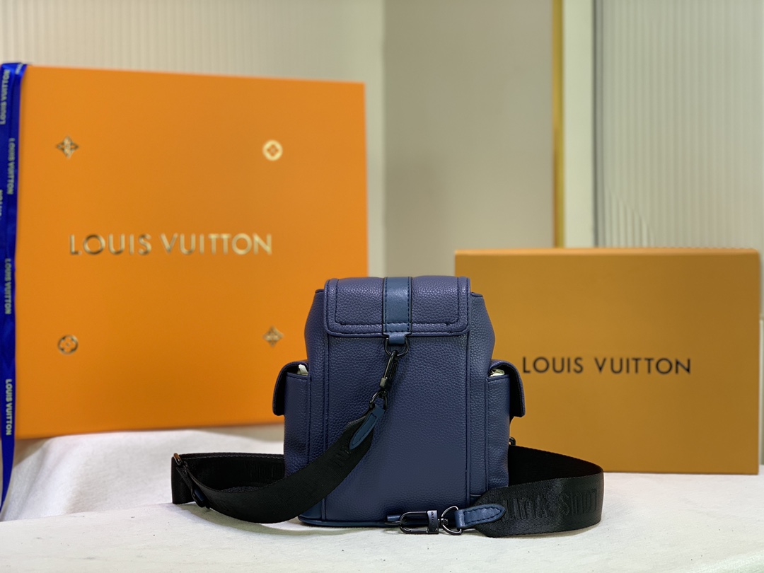 Replica Louis Vuitton Christopher Xs Black/Blue/White