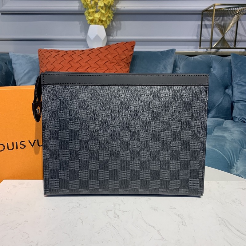 Replica Louis Vuitton Pochette Voyage Mm M61692
