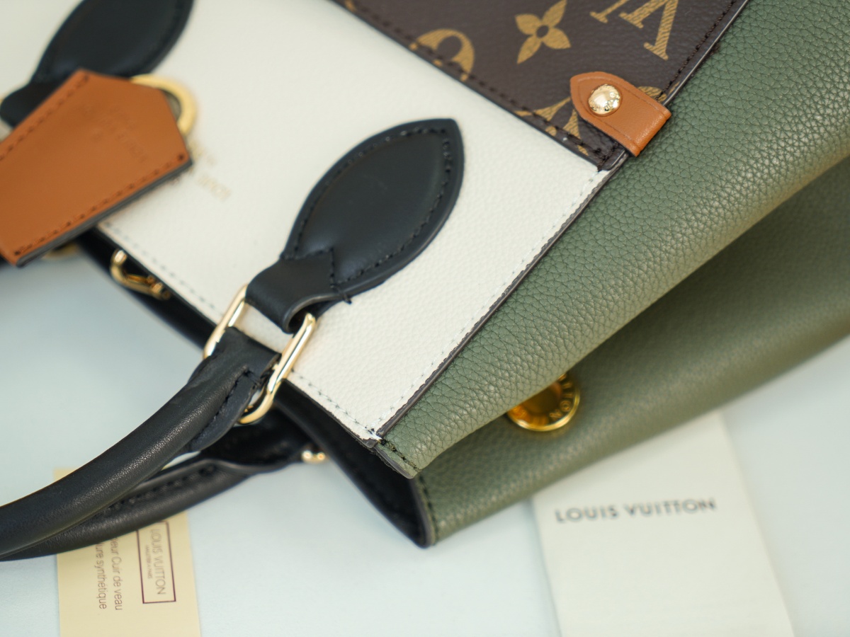 Replica Louis Vuitton Fold Tote Pm M45388