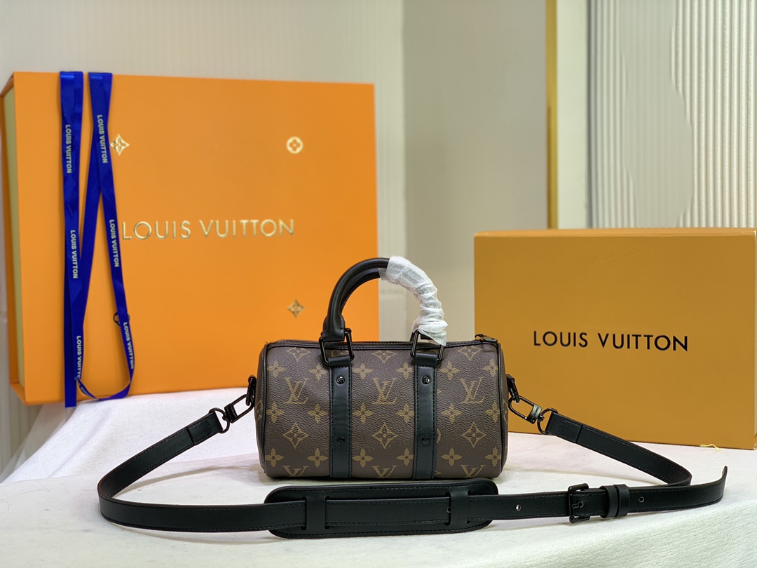 Replica Louis Vuitton Keepall Xs Monogram Seal Version