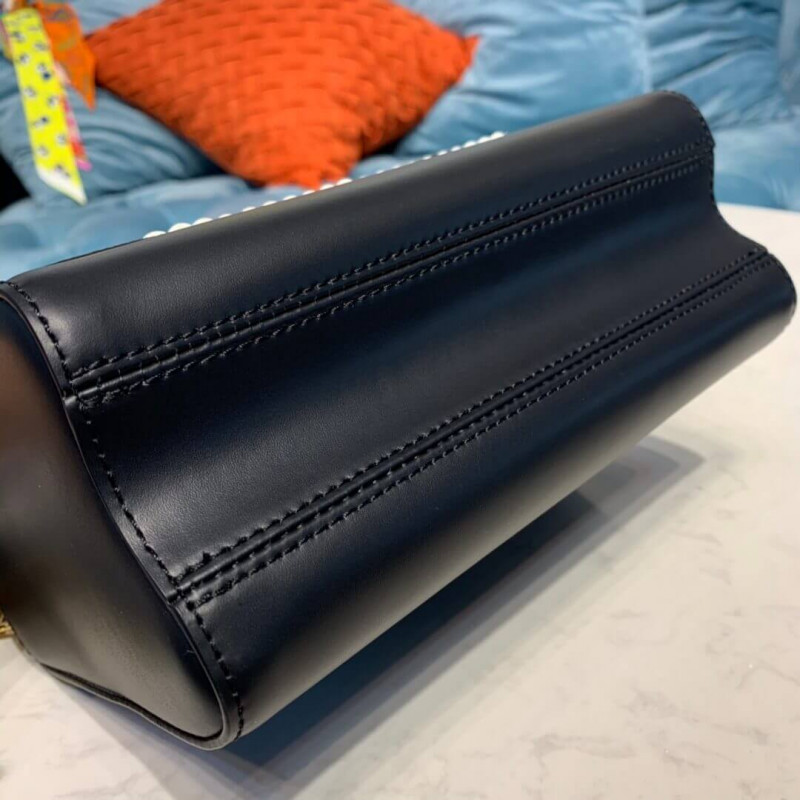 Replica Louis Vuitton Twist Mm M44837