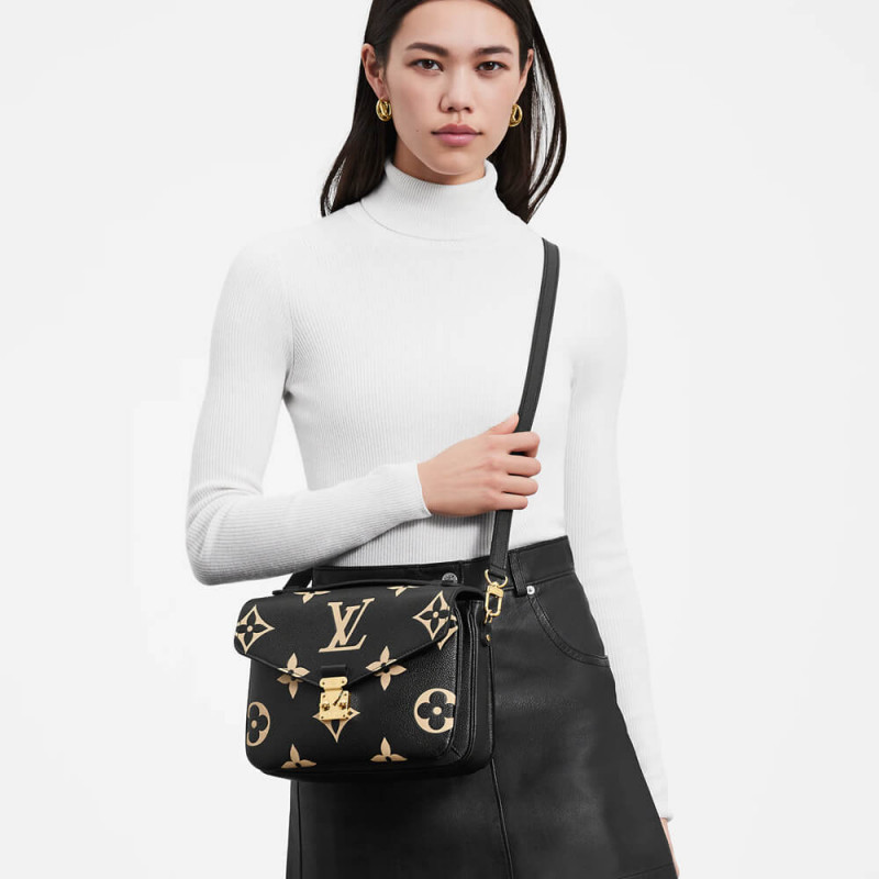 Replica Louis Vuitton Pochette Metis M45773
