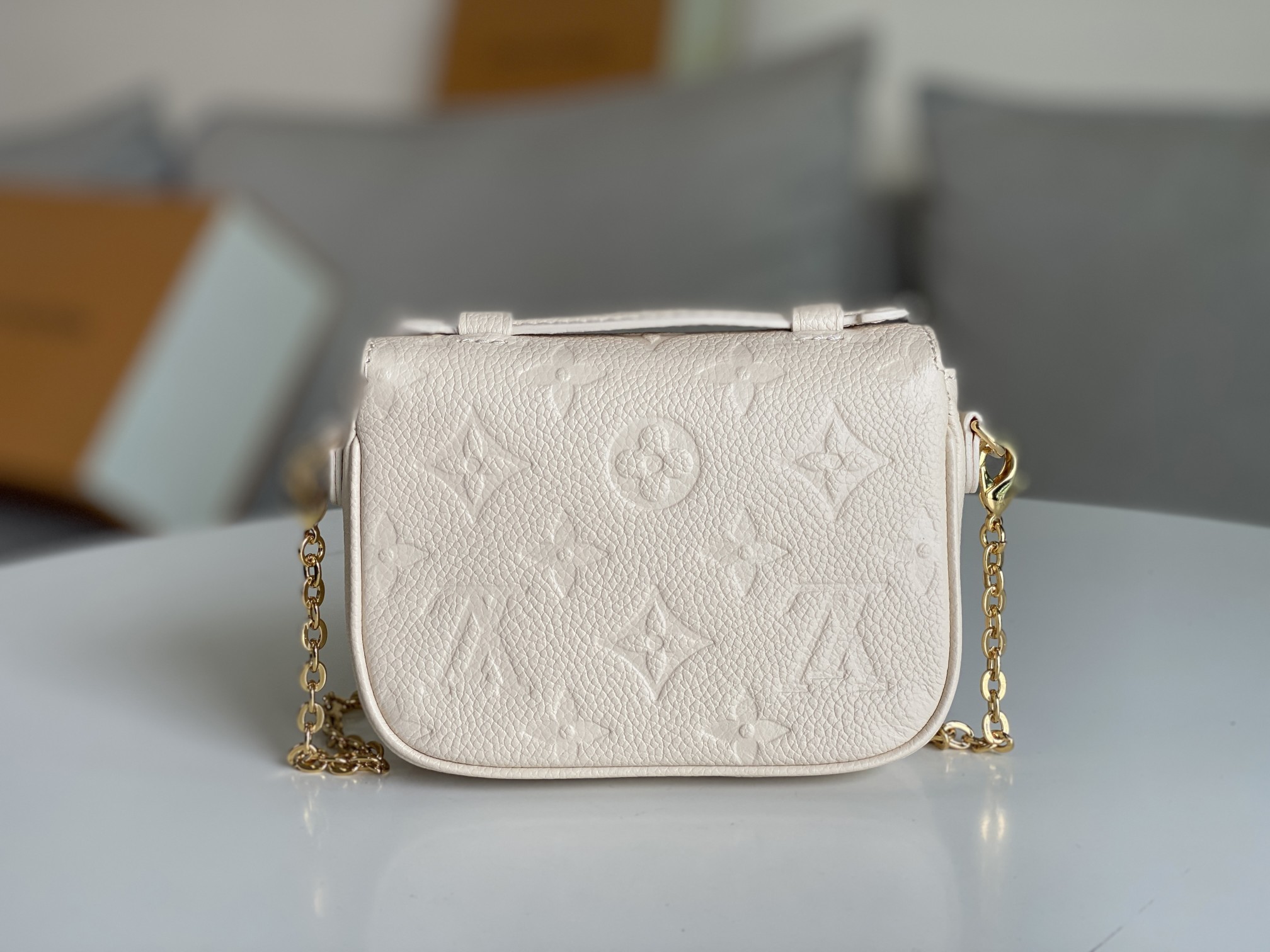 Replica Louis Vuitton Pochette Micro Metis Bag