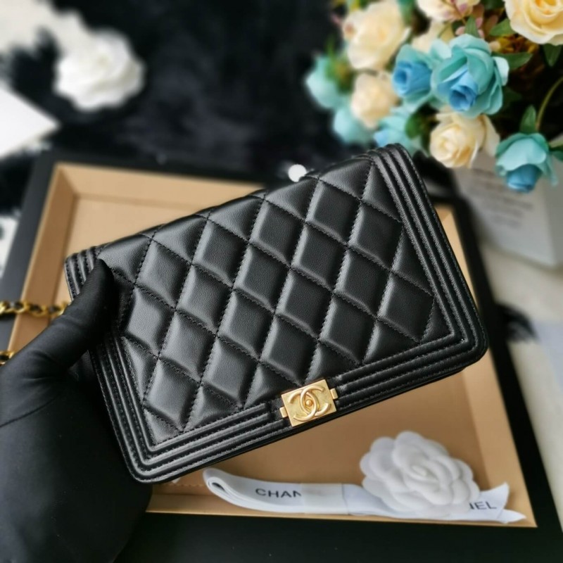 Replica Chanel Lambskin Leboy Woc Chain Bag 80287