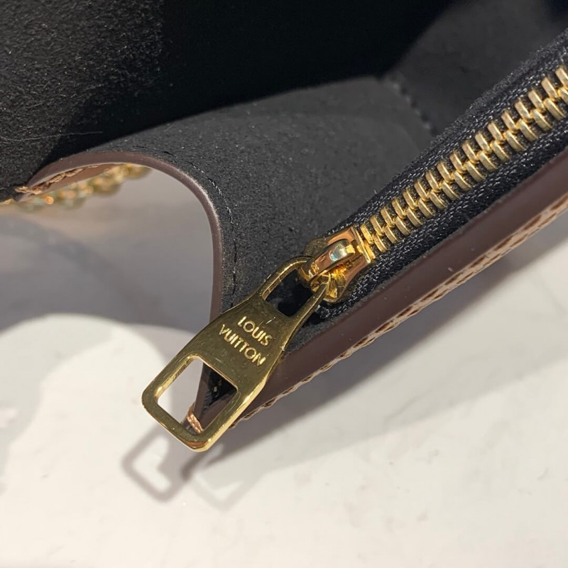 Replica Louis Vuitton Monogram Canvas Dauphine Chain Wallet M68746