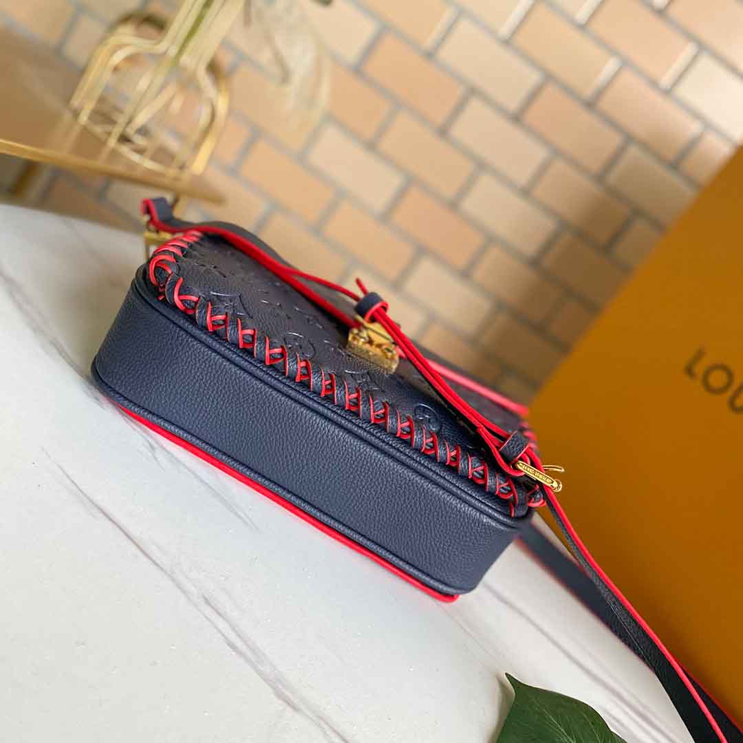 Replica Louis Vuitton Pochette Metis M44881 Navy Blue/Beige/White