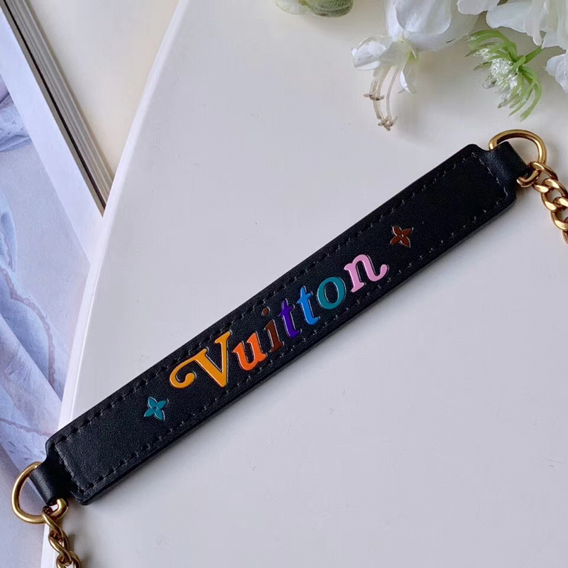 Replica Louis Vuitton New Wave Chain Pochette-M63929