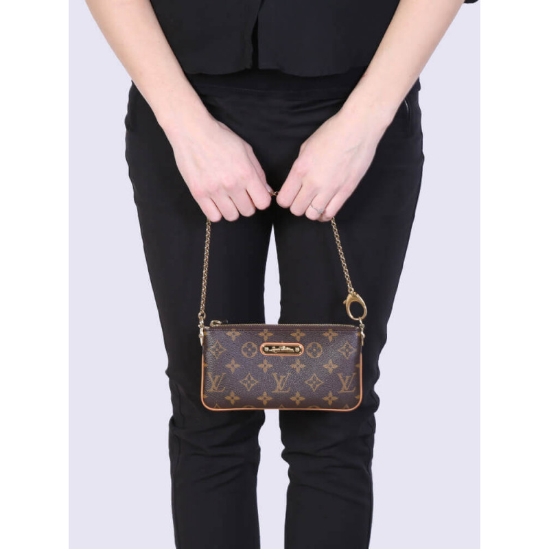 Replica Louis Vuitton Monogram Pochette Milla Mm M60094