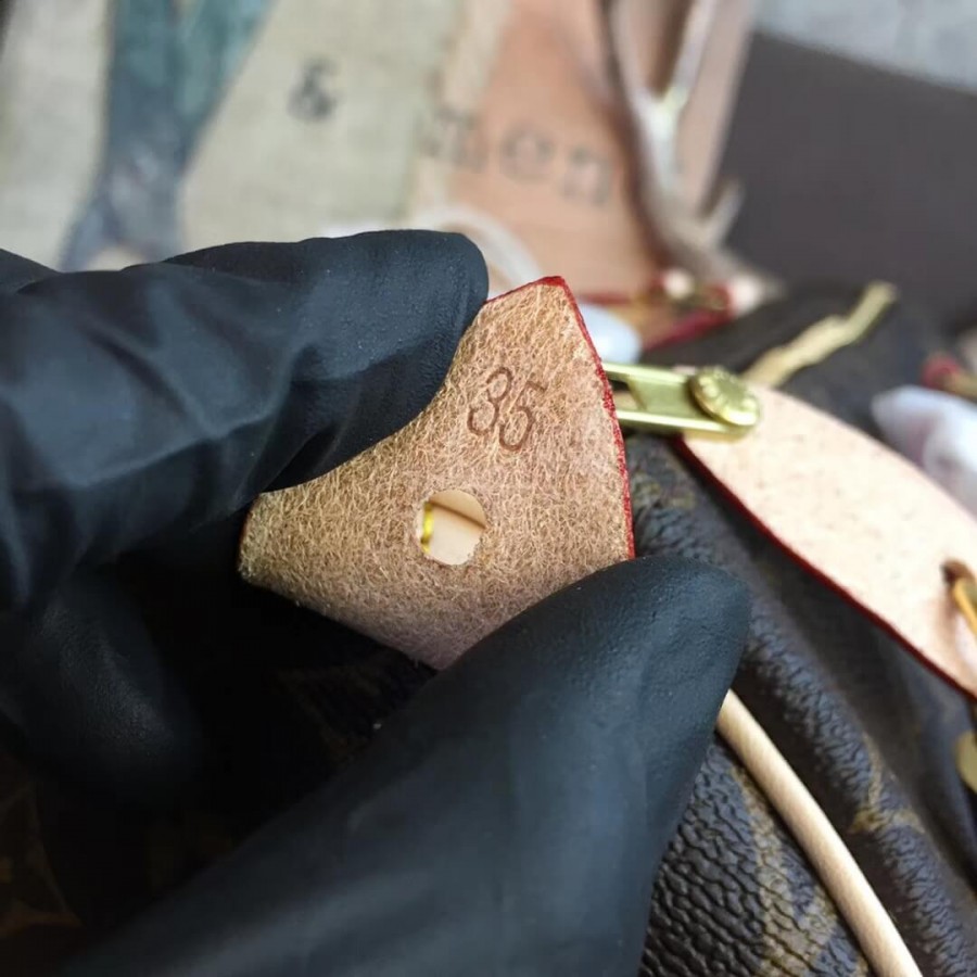 Replica Louis Vuitton Monogram Canvas Speedy 35 M41107