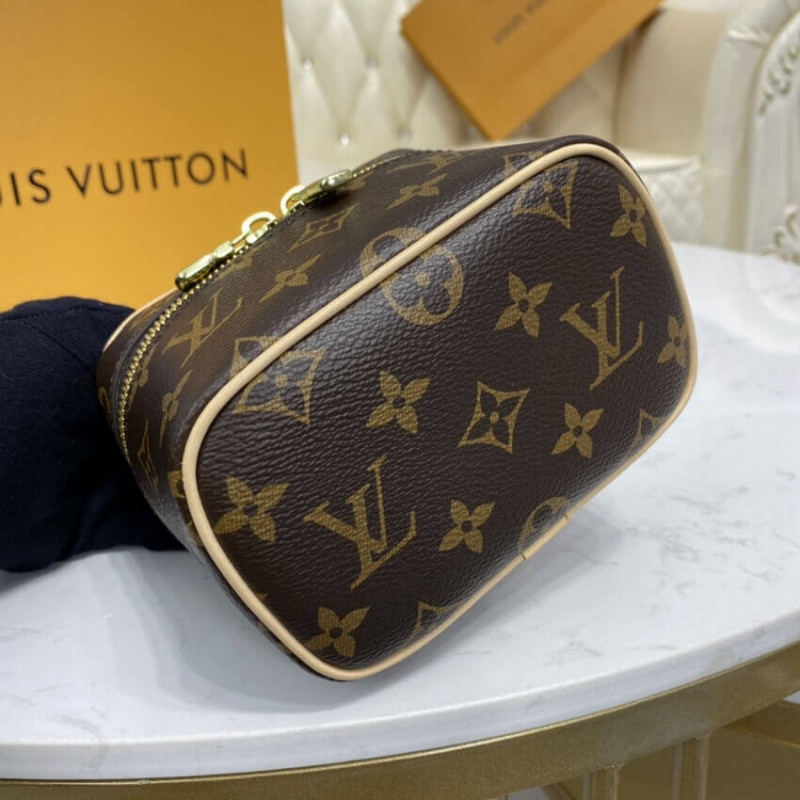 Replica Louis Vuitton Monogram Canvas Nice Mano Toiletry Pouch M44936