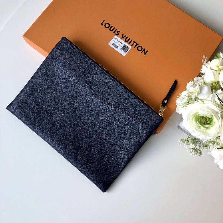 Replica Louis Vuitton Daily Pouch M62937