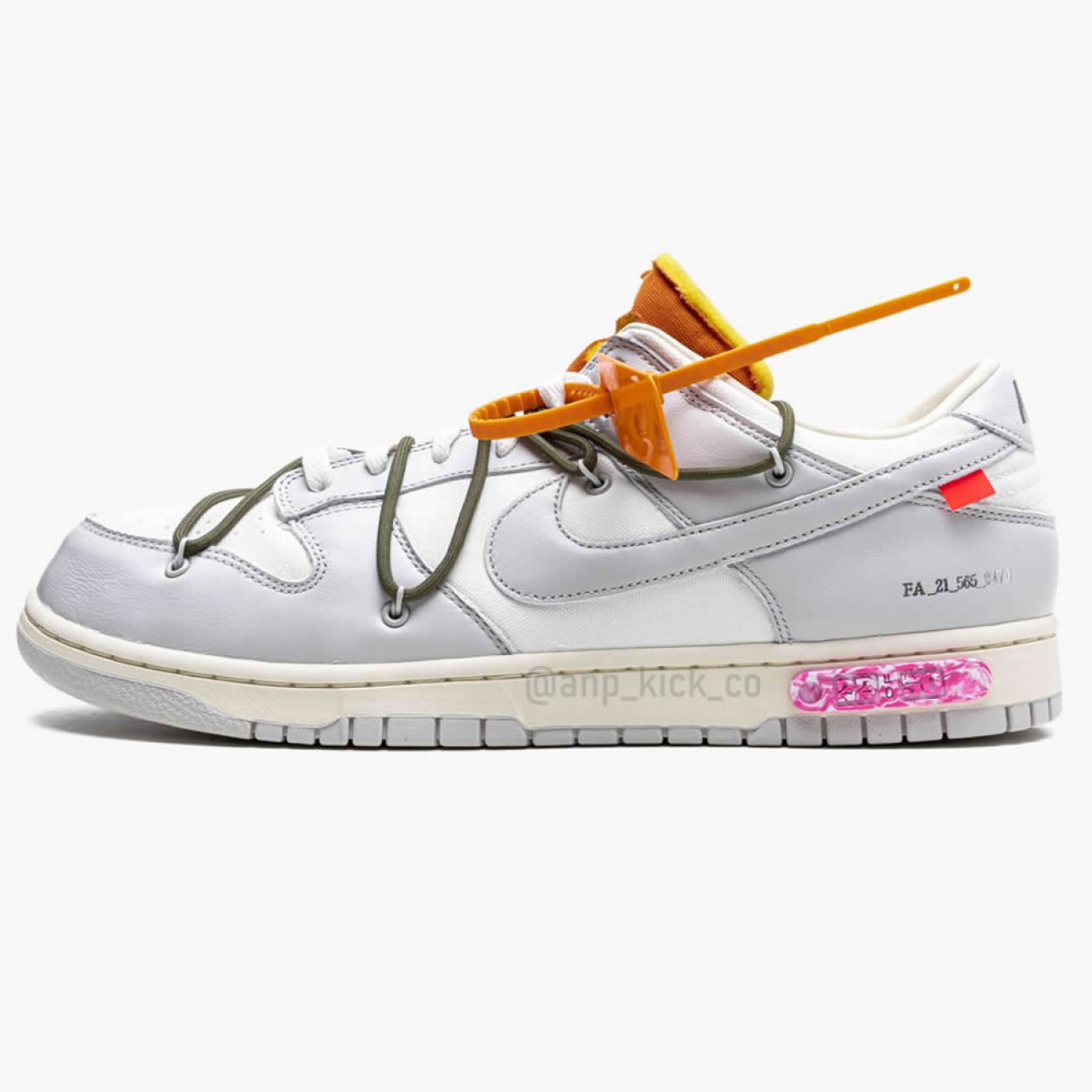 Nike SB Dunk Low Off-White Lot 22 OF 50 DM1602-124
