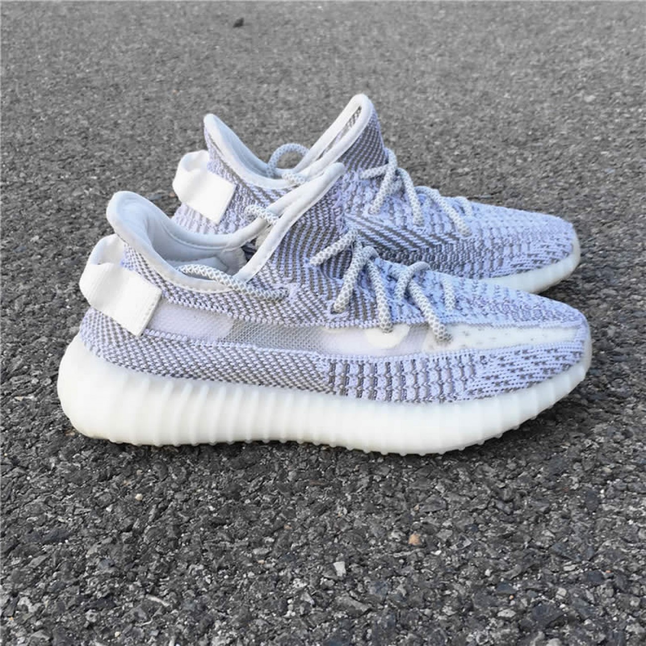 adidas Yeezy Boost 350 V2 Static Release Date EF2905 New Yeezys