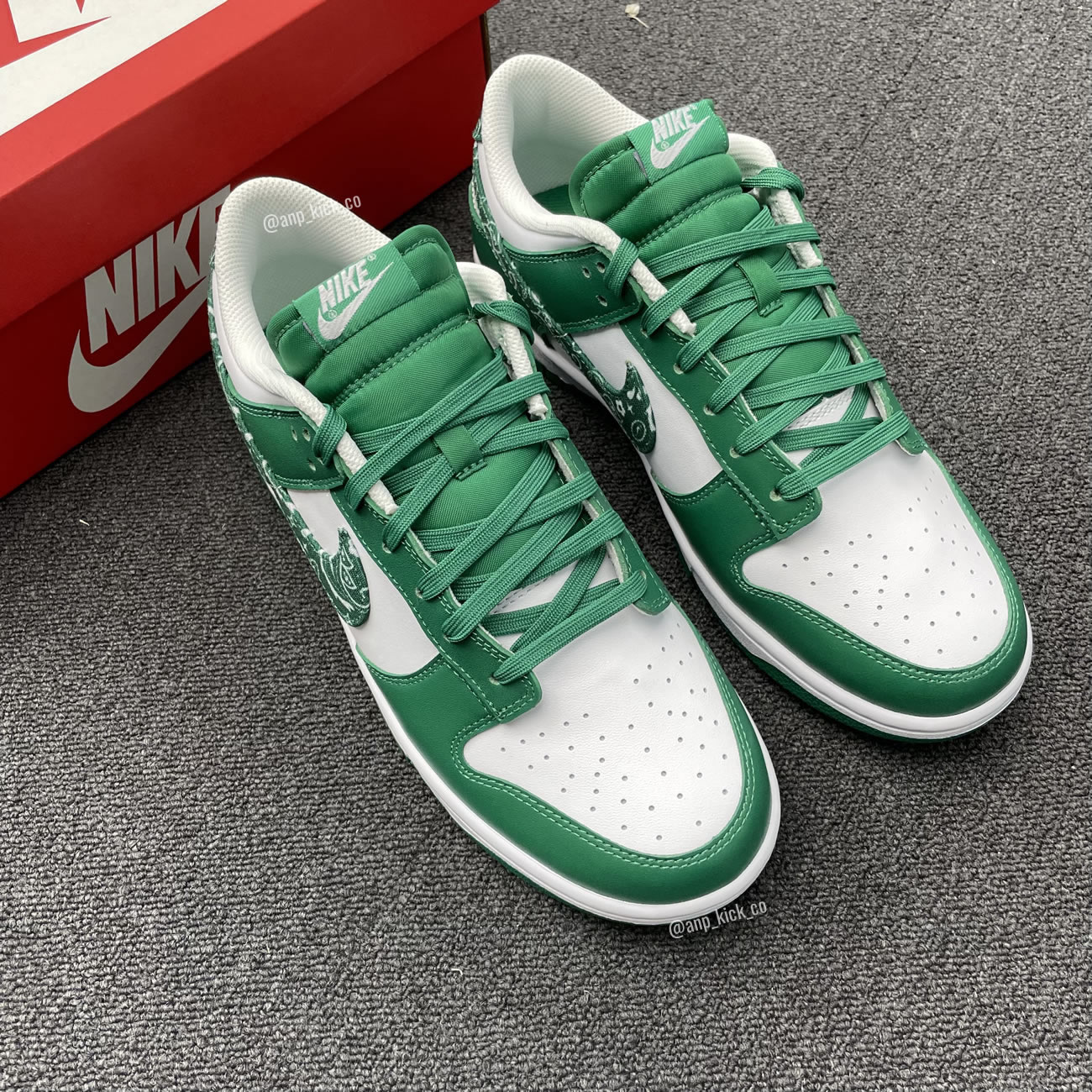 Nike Dunk Low Green Paisley DH4401-102
