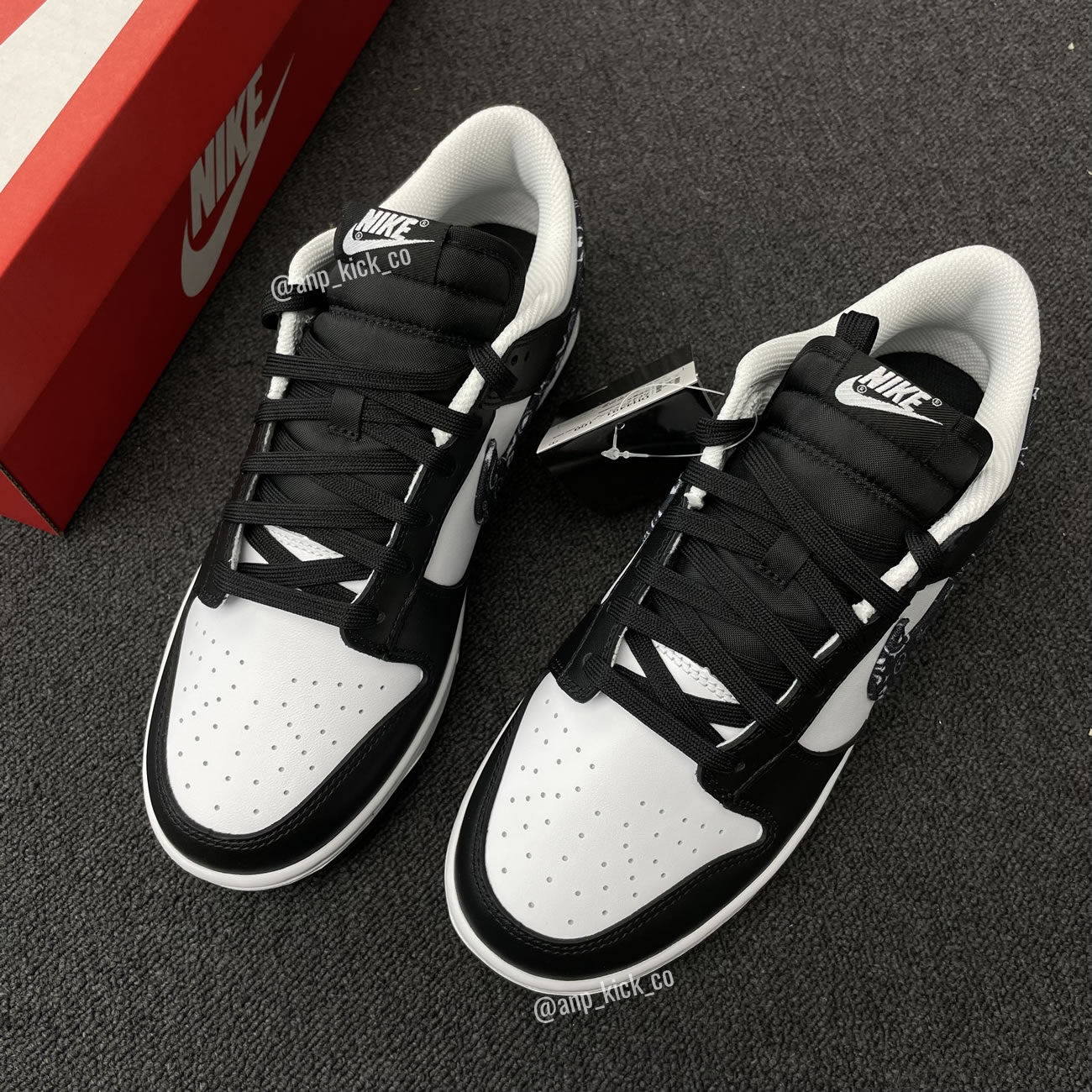 Nike Dunk Low Wmns Black Paisley DH4401-100