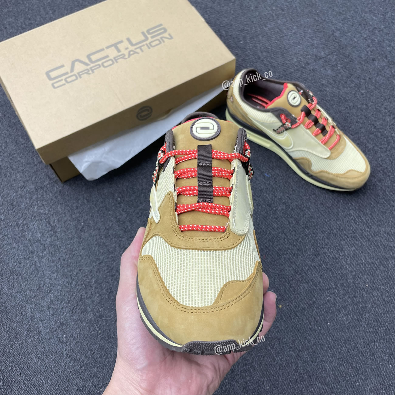 Travis Scott x Nike Air Max 1 Wheat DO9392-701