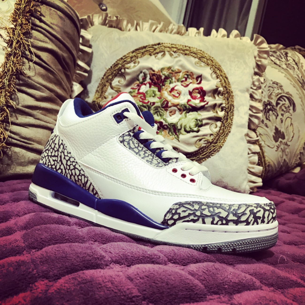 Air Jordan 3 OG True Blue 854262-106
