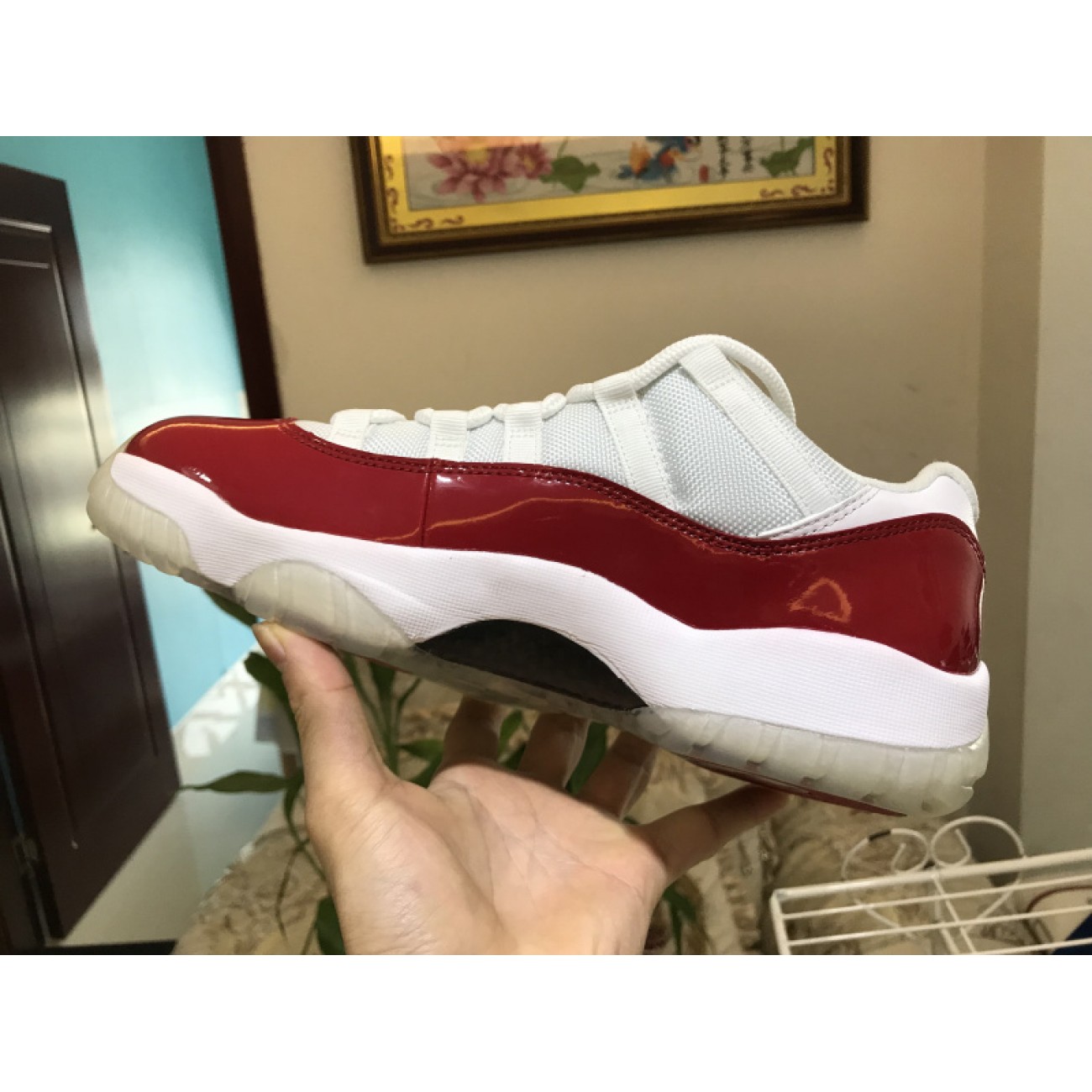 Air Jordan 11 Low Varsity Red 528895-102