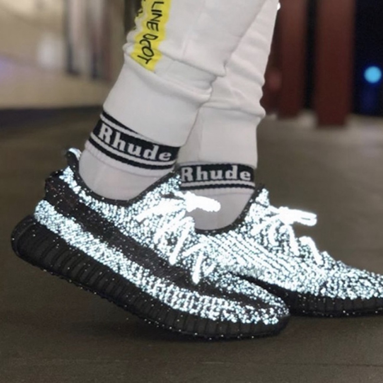adidas Yeezy Boost 350 V2 Static 3M Black Reflective FU9007
