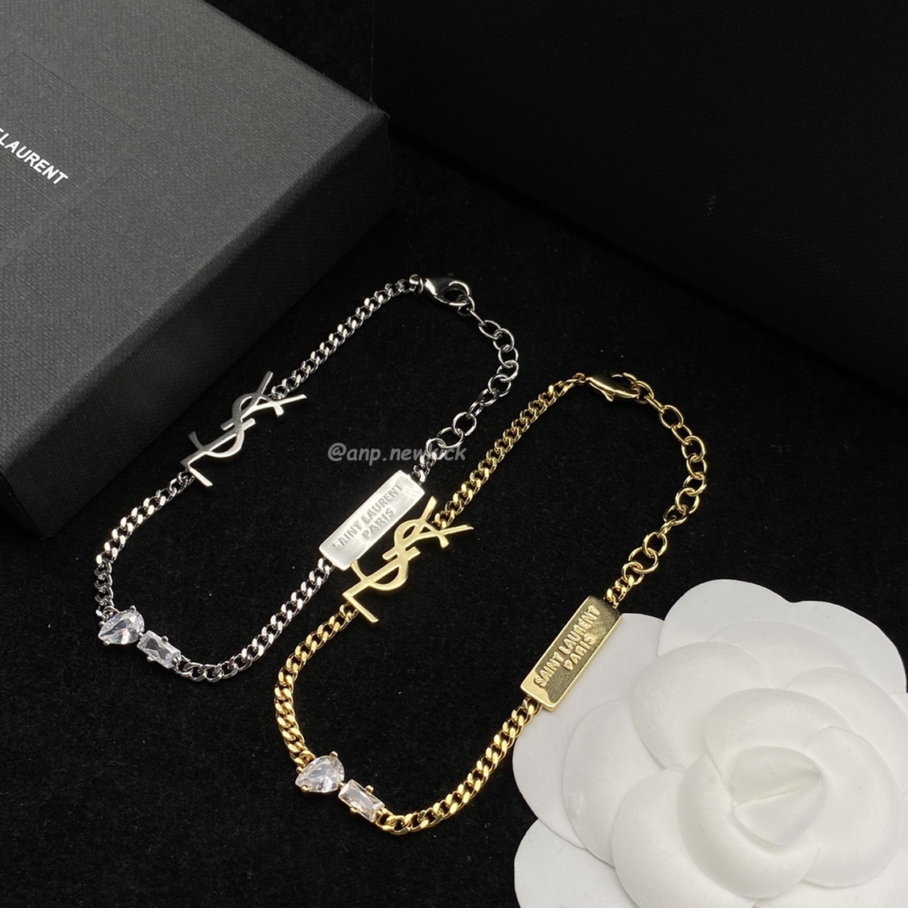 Saint Laurent Opyum heart-charm Bracelet