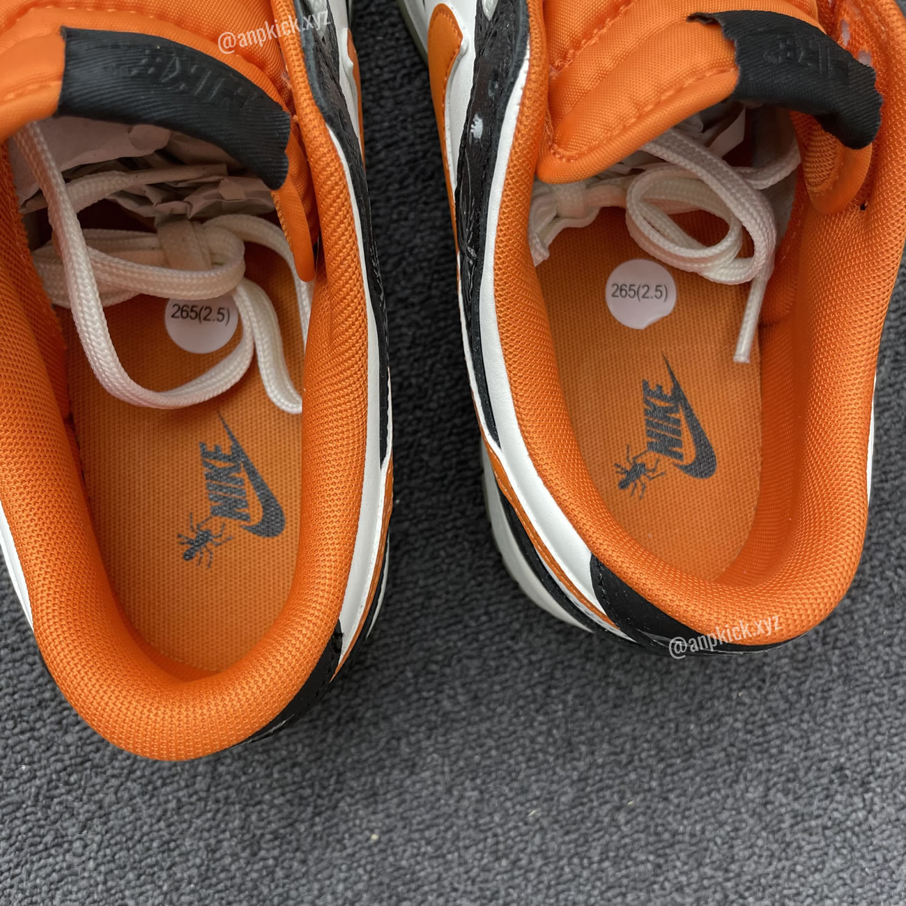 Nike Dunk Low Halloween Sail/Starfish-Black DD3357-100