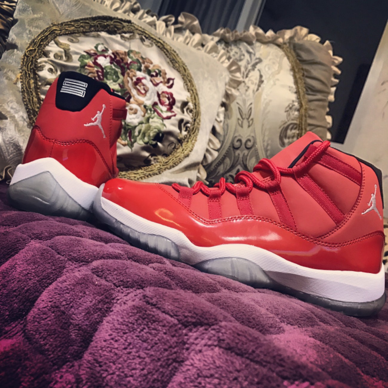 Air Jordan 11 Toro Bravo Red 378037-623