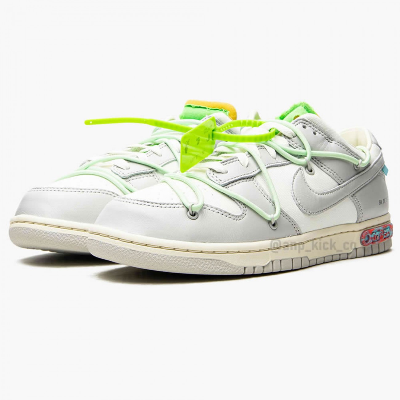 Nike SB Dunk Low Off-White Lot 07 OF 50 DM1602-108
